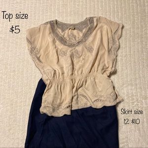 Blouse with lace detail